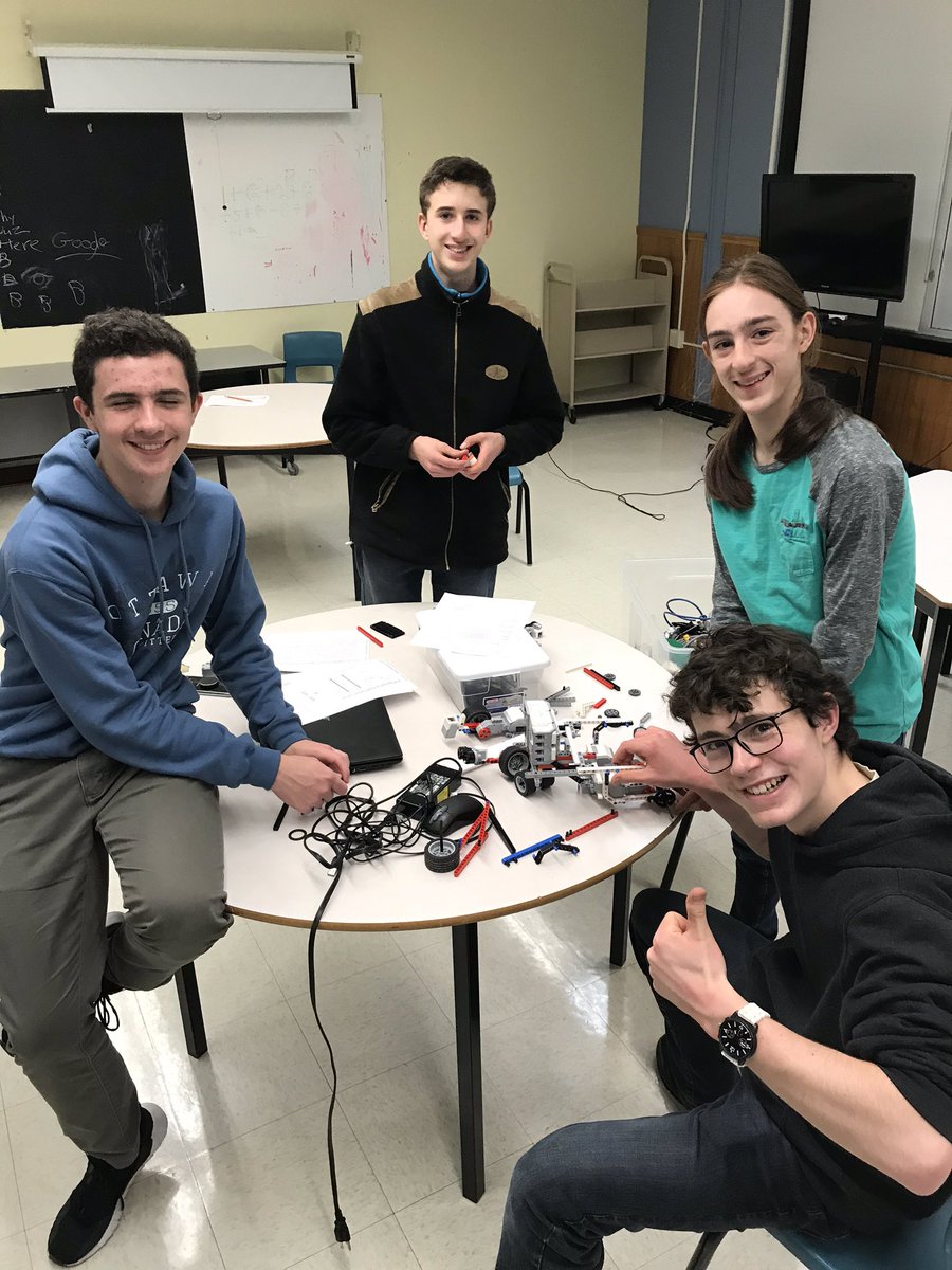 SouthShoreROV's tweet image. New year. New crew! Preparing for Acadia Robotics Robofest competition in February. #stemx #studentengagement #coding4life #enrichment @PVECPanthers @SSRCE_NS
