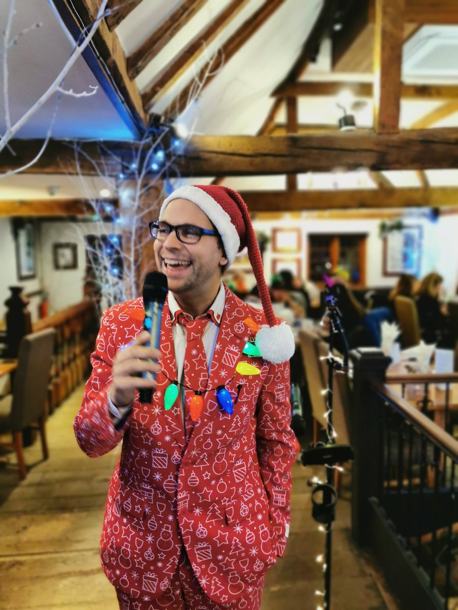 Another great evening with <a href="/keepcalmbookus/">KeepCalmAndBookUs</a> for our swing and magic night.

We still have space available for our next night on the 17th Dec. 

barn-pub-rest.co.uk/christmas-part…

#TunbridgeWells #twells #magic #swing #Christmas #ChristmasParty