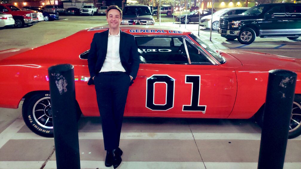 Grt nit @ the #ChristmasCars #premiere! Fun family #movie for the #holidays based on <a href="/John_Schneider/">John Schneider</a>’s incredible true story.

#ChristmasCarsMovie #JohnSchneider #BillySlaughter #DukesOfHazzard #BatonRouge #Louisiana #HollywoodSouth <a href="/FilmLouisiana/">Film Louisiana</a>