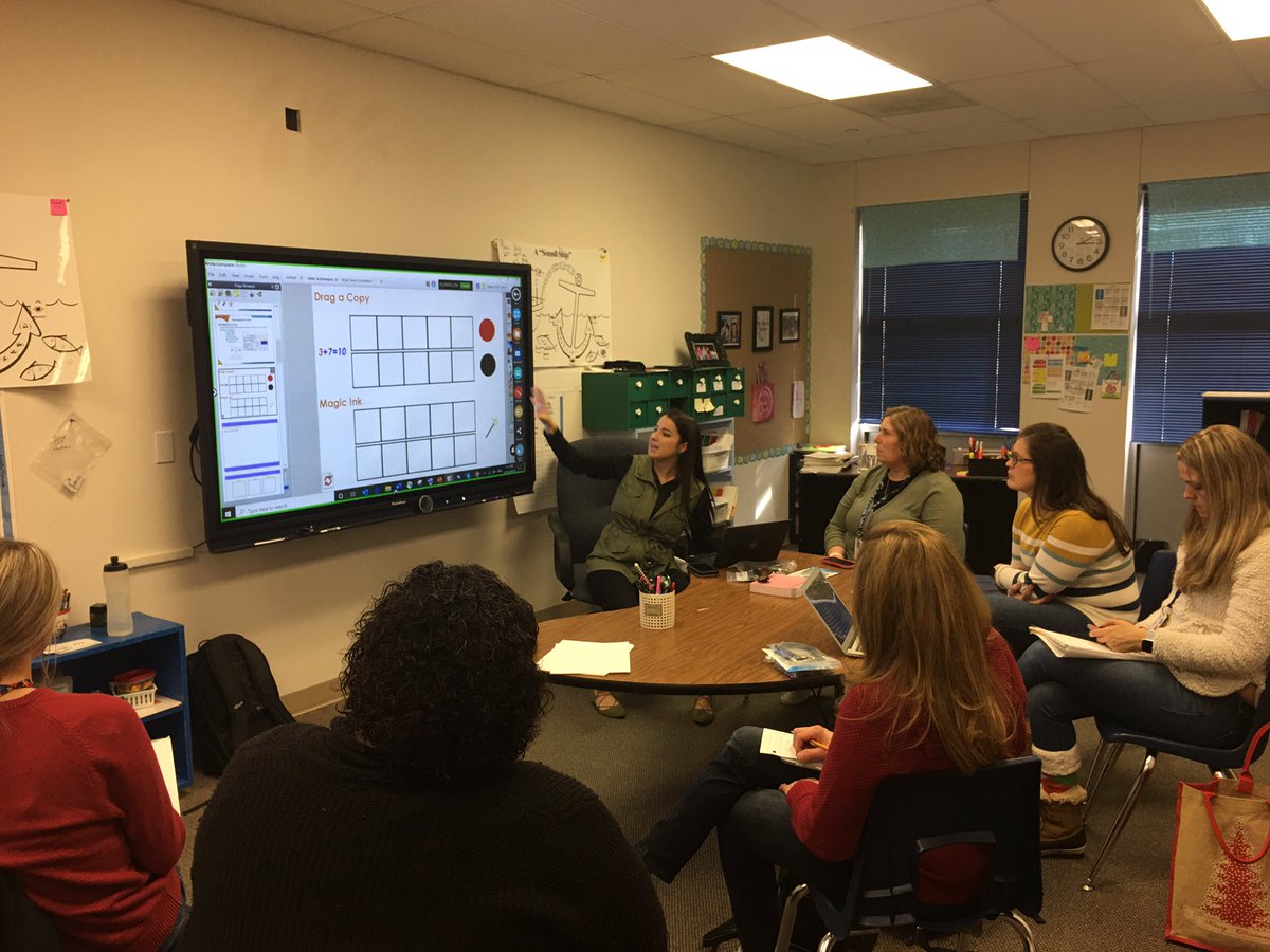 April613's tweet image. Decatur ISD Special Programs teachers are learning how to use their new interactive TVs! Thank you @troybagwell and @decaturisd for giving us access to exceptional technology! @mrsross_rann @stacywi56395297 @RaniArmstrong
