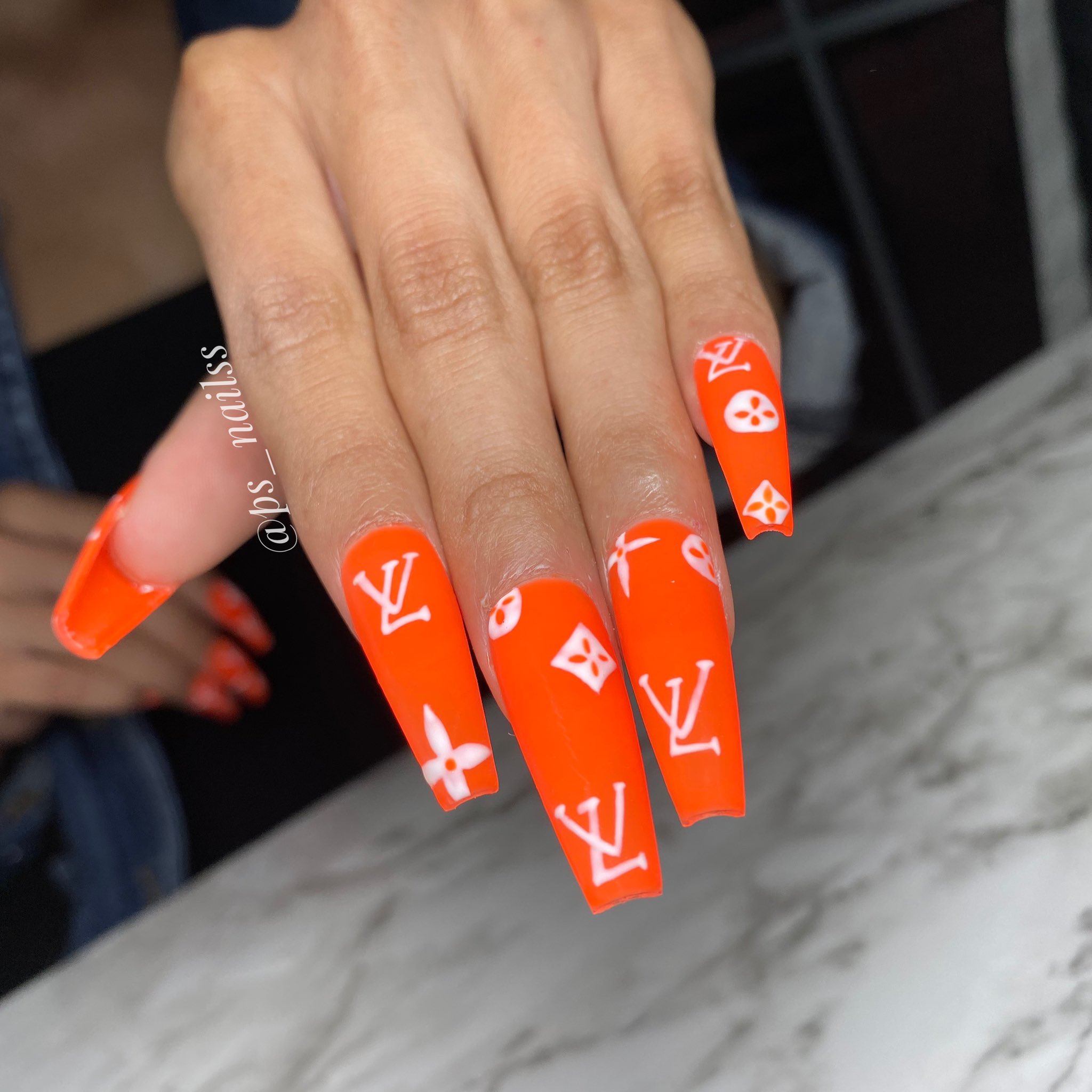 ps_nailss on X: The LV nails are POPPIN 🔥#psnailss #lvnails