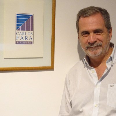 Estamos hablando con el analista político <a href="/carlosfara/">CARLOS FARA</a> en <a href="/RadioyPunto/">RadioyPunto</a>: "El de <a href="/alferdez/">Alberto Fernández</a> fue un discurso moderado q apuntó a la sensatez y no se regodeó con las críticas al gobierno de Macri, no buscó la confrontación". #Asuncion2019 #AlbertoFernandez CC @latazaok1 @roman89244050
