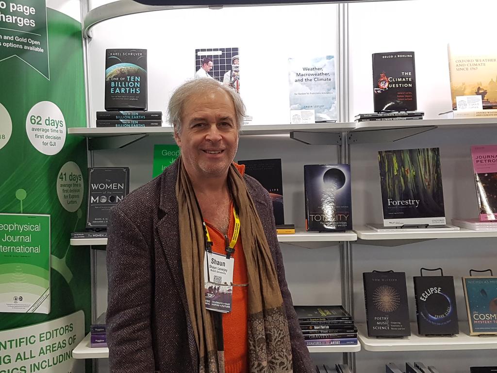 Voyage through weather, macroweather and the climate: atmospheric science and nonlinear gaophysics for experts and nonspecialists alike at #AGU19 found at the @oupacademic booth