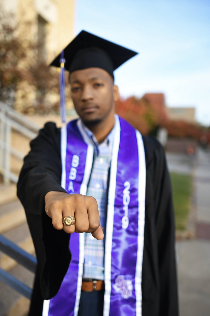 SFASU's tweet photo. We see you, #SFA19! Only a few more days until you are @SFA_Alumni. π https://t.co/8ynX0kBJYF