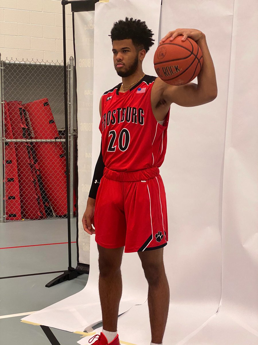 frostburgsports's tweet photo. Behind the scenes at @FsuMbb photo shoot🤩 https://t.co/m3u42rUdN7