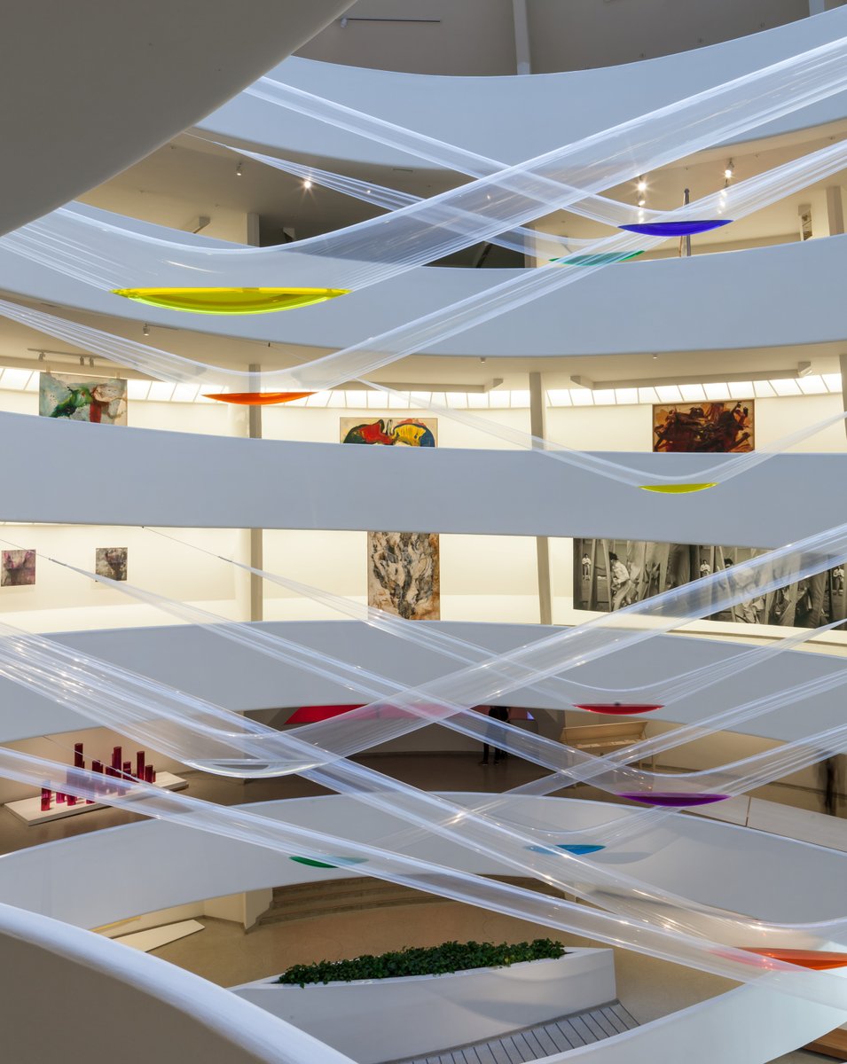 #ArtistInterventions: As part of the 2013 exhibition “Gutai: Splendid Playground,” the Guggenheim commissioned Japanese artist Motonago Sadamasa to recreate “Work (Water)” (1956/2011), which was first presented at an outdoor exhibition by the Gutai group. #Guggenheim60