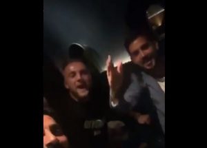 esivabbe's tweet photo. 🎶 Co come mai
      Co come mai 
      Tu agli ottavi
      Non ci arrivi mai 🎶
#InterBarça https://t.co/SHubhNBRf1