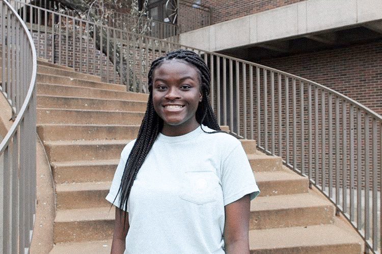 ★ Meet the 2020 Vice President of Communications ★
Meet Angela KariKari. Her sun is in Aquarius and moon in Scorpio. She’s a sophomore majoring in Neuroscience. We can’t wait to see all the amazing things she will do for the council!