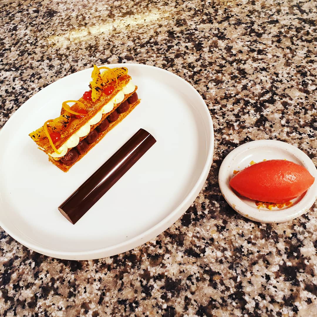 chef_exose's tweet photo. Chocolate & Orange Mille Fuille 🍫🍊
Puff Pastry, Cardamom Ganache, Orange Diplomat, Orange Gel, Candied Zest, Torched Segments.
Chocolate Bar with Orange Fuilletine Base, Orange Liqueur Caramel.
Blood Orange Sorbet. 😋
.
.
.
.
#MasterChefUK #mastercheftheprofessionals https://t.co/zHqF7rNDcu