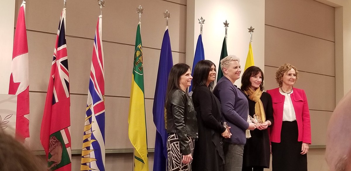 sprcat1's tweet photo. Here is LME team member MD winning her SECOND award of the day for excellence in program design! Props also to @LaurelleStreet and the other winners. https://t.co/nqaA0FS7i7