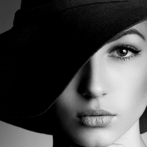 [Customer Success Story] With more than 100,000 SKUs across multiple marketplaces, Azura Runway turned to ChannelAdvisor to help streamline its product listings. Explore how the #1 channel management platform helped Azura Runway drive marketplace sales. buff.ly/2RAxV4R