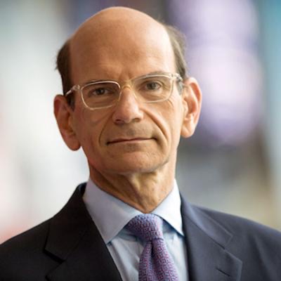 MayorRedus's tweet photo. @finebaum NIGGA HOW U KEEP WORKIN THRU DAT HAIR LINE FRACTURE https://t.co/Lnz8HGLlSI