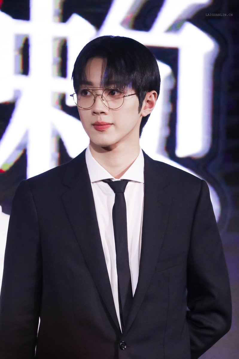 LaikuanlinCN tweet media