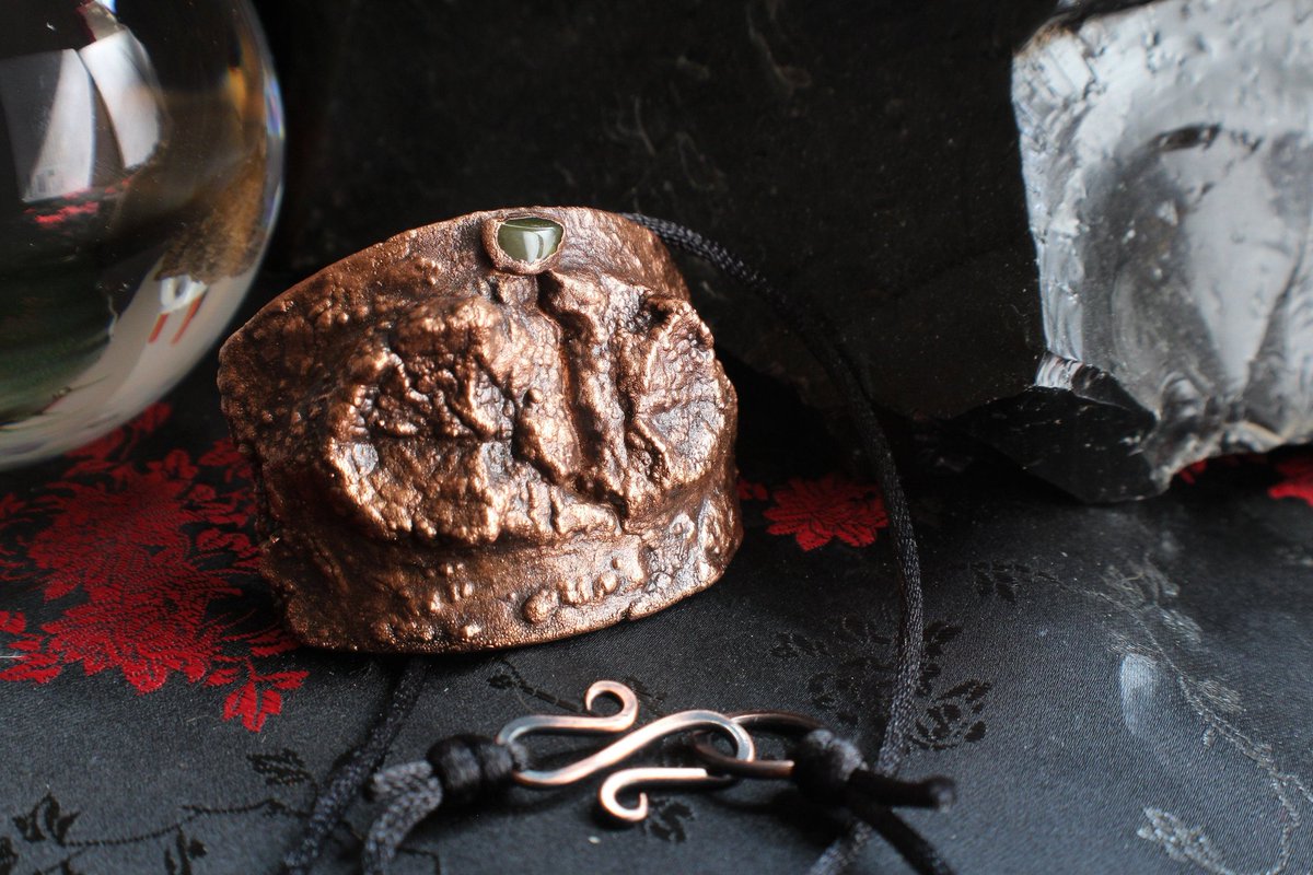 AlchemyCopper's tweet image. Electroformed Bark Pendant w/ Imperial Green Jasper Accent - Real Natural Bark - Hand-Made Copper Clasp - Gifts from Nature - CP1902 #etsy #etsysale #jewelry #copperjewelry #electroformed #handmadejewelry #handmade  etsy.me/38rf567