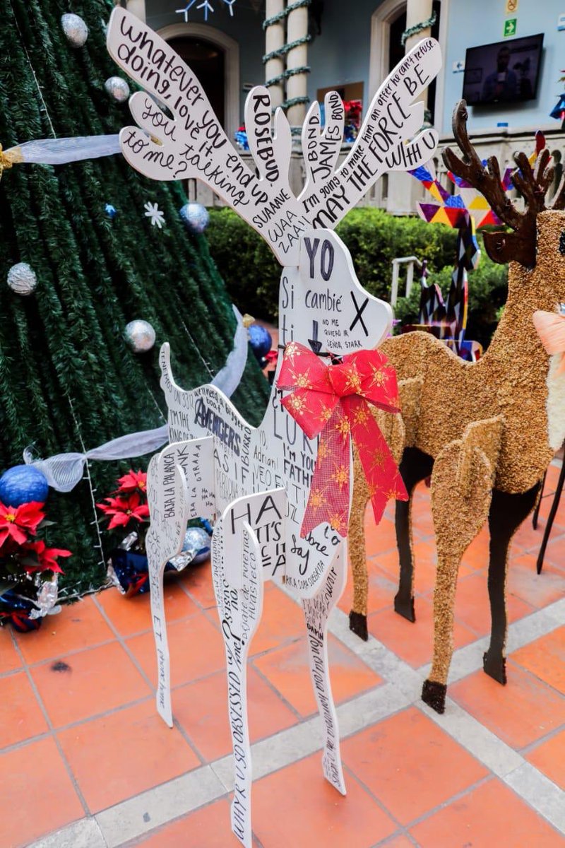 UC_oficial's tweet photo. 🎄Así se vive el espíritu navideño en la comunidad de las grandes ideas, la Universidad de la Comunicación.🎅 
#SoyUC l #CreeEnTusIdeas https://t.co/QsNz8F5Gi8