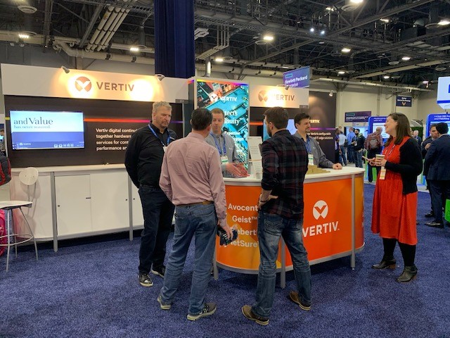 Vertiv's tweet photo. Visit us at booth 211 at #GartnerIO to learn more about our new research and insights on the future of the #datacenter in our #DataCenter2025 report: https://t.co/EoNdsV6SyK #WeAreVertiv https://t.co/ccb3eAZg0T