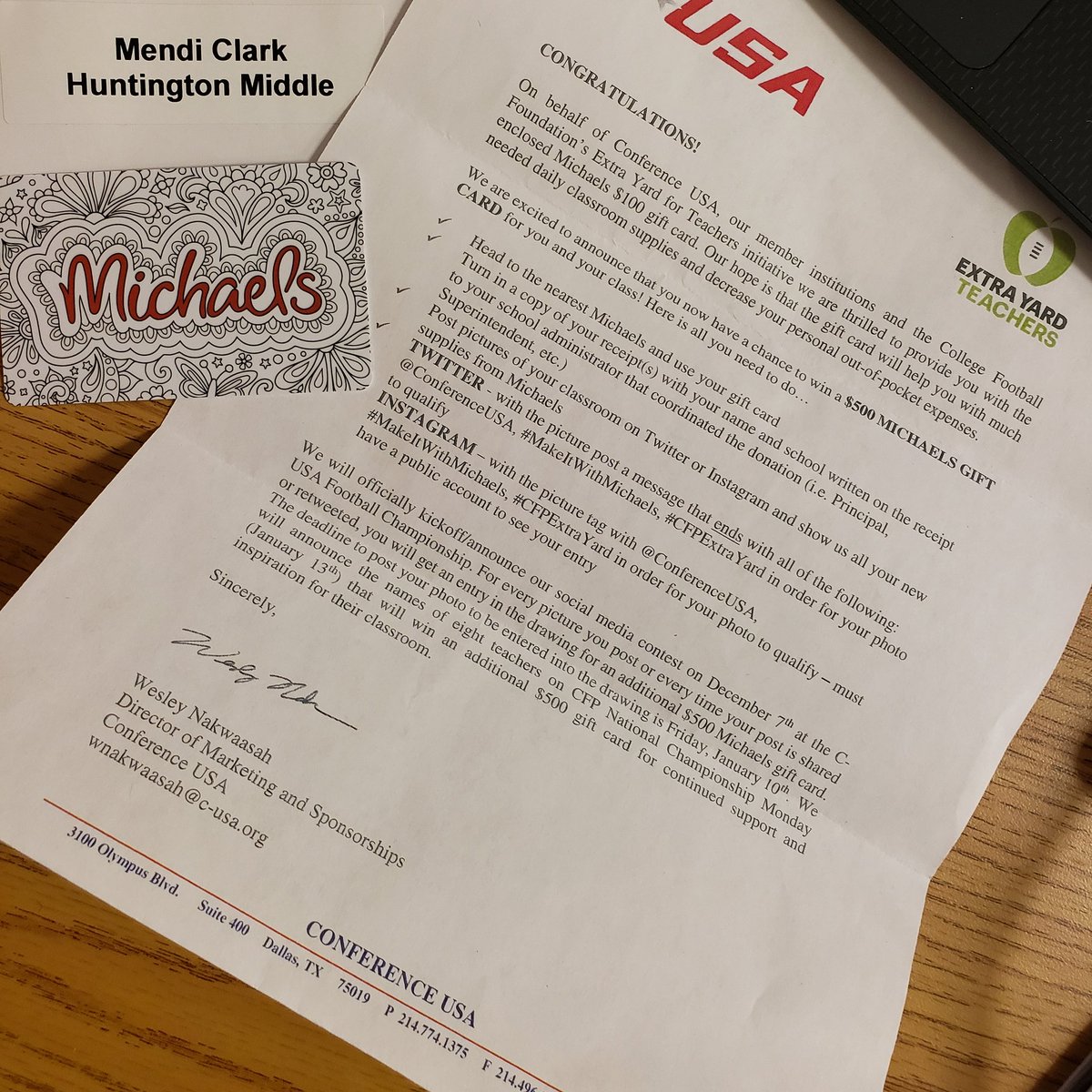MendiClark123's tweet photo. I received a 100$ gift card to Michaels for class supplies from Conference USA and the College Football Foundation's Extra Yard for Teachers. I'm beyond thankful. I cannot wait to spoil my kids with this generous award. @ConferenceUSA #MakeItWithMichaels #CFPExtraYard https://t.co/b0QlMvZTXo