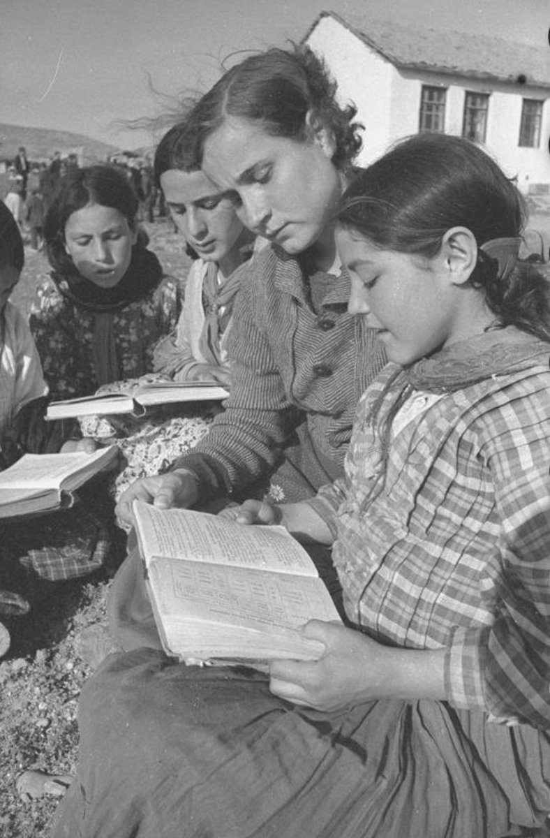 Bir olomon tomonidan eshakda bexosdan Uy qurilishi porno toplamlari