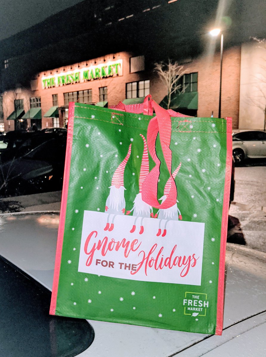 needcaffeine's tweet photo. Always need a new reusable bag. Thanks @TheFreshMarket #TFMBriefcase https://t.co/bWAGS2r3bT