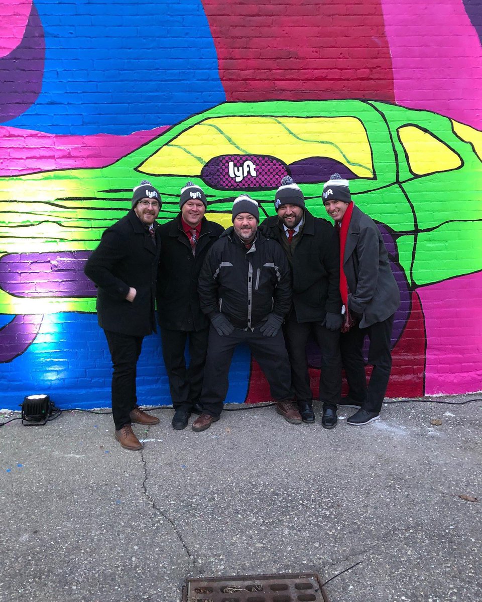 tbdaca's tweet image. Busy week performing around metro Detroit and spreading Christmas cheer!  🌲 🎶 Noel Night courtesy of @lyft , @gmrencen GM Renaissance Center courtesy of Franco, and a show for the Macomb Public Library concert series.