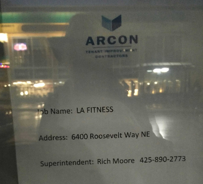 Roosiehood's tweet photo. Well, I guess this answers why the For Lease signs were taken down from the old Dania space.

Welcome to the 'hood, @LAFitness. https://t.co/myGgbI4byZ