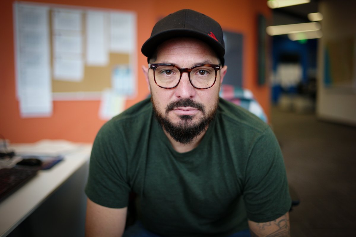 ConsumerBobNBC's tweet image. It&apos;s all business with #NBC7 Responds producer @DorianHargrove He makes us all look good!  #nbcsandiego #consumer #Leica #LeicaM9 @LeicaCameraUSA