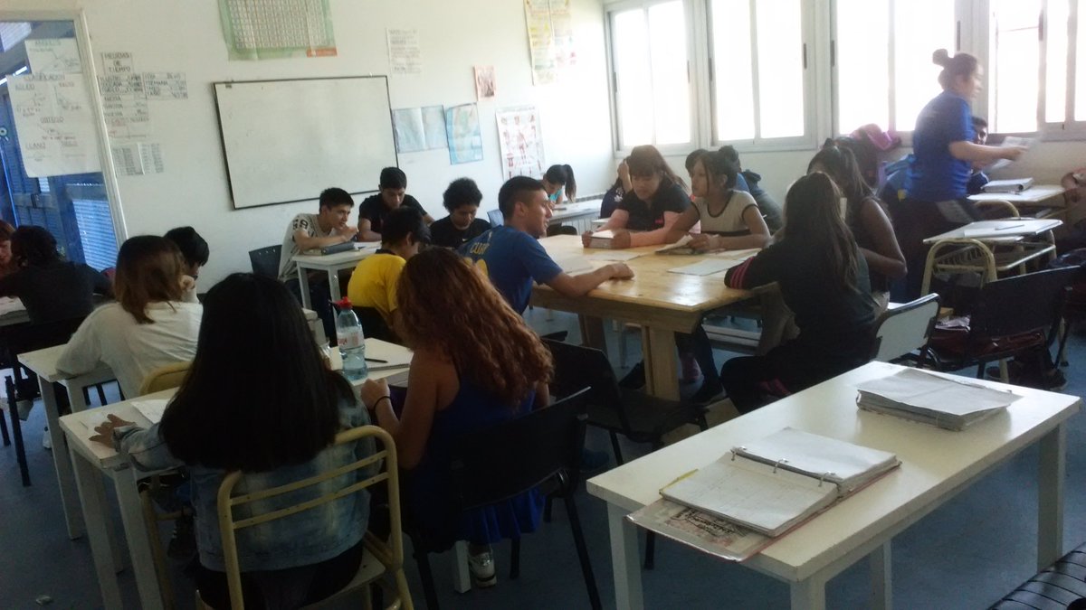 marcelinoCPPSE's tweet photo. Un niño un profesor un libro y una pluma pueden cambiar el mundo. La educación es la única solución 
Autor Malala Yousafzay. 
Sede: zona Sudeste SEDRONAR - CPPS 
@GustavoSaenzOK @matiascanepa @SaltaEduca2030 @rdibashur https://t.co/4s0rgeLCmO