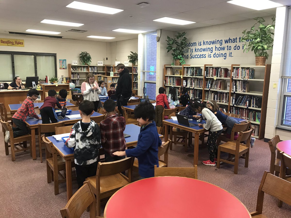 Casale20's tweet photo. Second Grade ESL students at Tarkington participated in hour of code today! @Tarkington_2 @alalibrary @googleforedu #CSFirst #ReadyToCode #hourofcode https://t.co/zZU1Cd9Inl