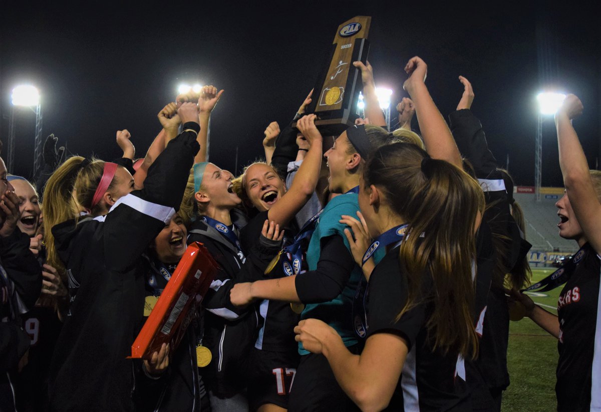 Photo Gallery: PIAA 4A girls soccer championship, Boyertown vs Conestoga

(Sorry it took a month to get this posted, but better late than never) <a href="/BashGirlsSoccer/">Lady Bears Soccer</a> <a href="/BashAthletics/">.</a> 

papreplive.com/media-center/g…