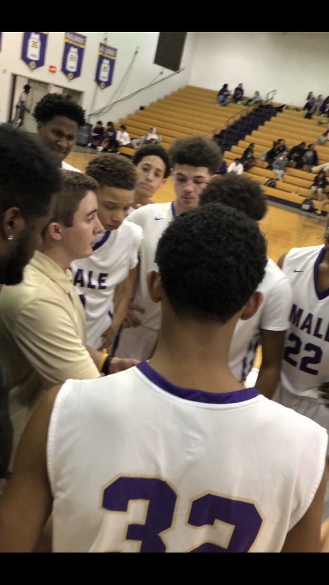 MaleHighBBall's tweet photo. Freshmen Dawgs defeat Fern Creek 64-35 with a great performance on Defense! Kyran Tilley led all scoring with 19-points and Mikey Clay had 13-points!
That Jamal Chambers lob to Meechie White for the two-handed dunk tho...Weโre here for it ๐ช๐พ๐๐
#ForTheH #2023Flow #LaFamilia https://t.co/teG1y7MJvY