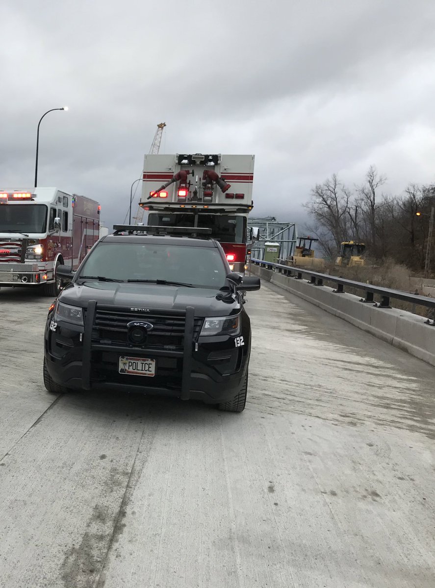 WisDOTnorthwest's tweet photo. The Wisconsin State Patrol is recruiting. Come learn about job opportunities, talk to troopers, inspectors and a K9 handler from 1 to 6 p.m. Wednesday, Dec. 11, at the State Patrol's Spooner Post. Apply for the State Patrol here: https://t.co/uxrJSS4rmu #WIStatePatrol https://t.co/KtIJ725niU
