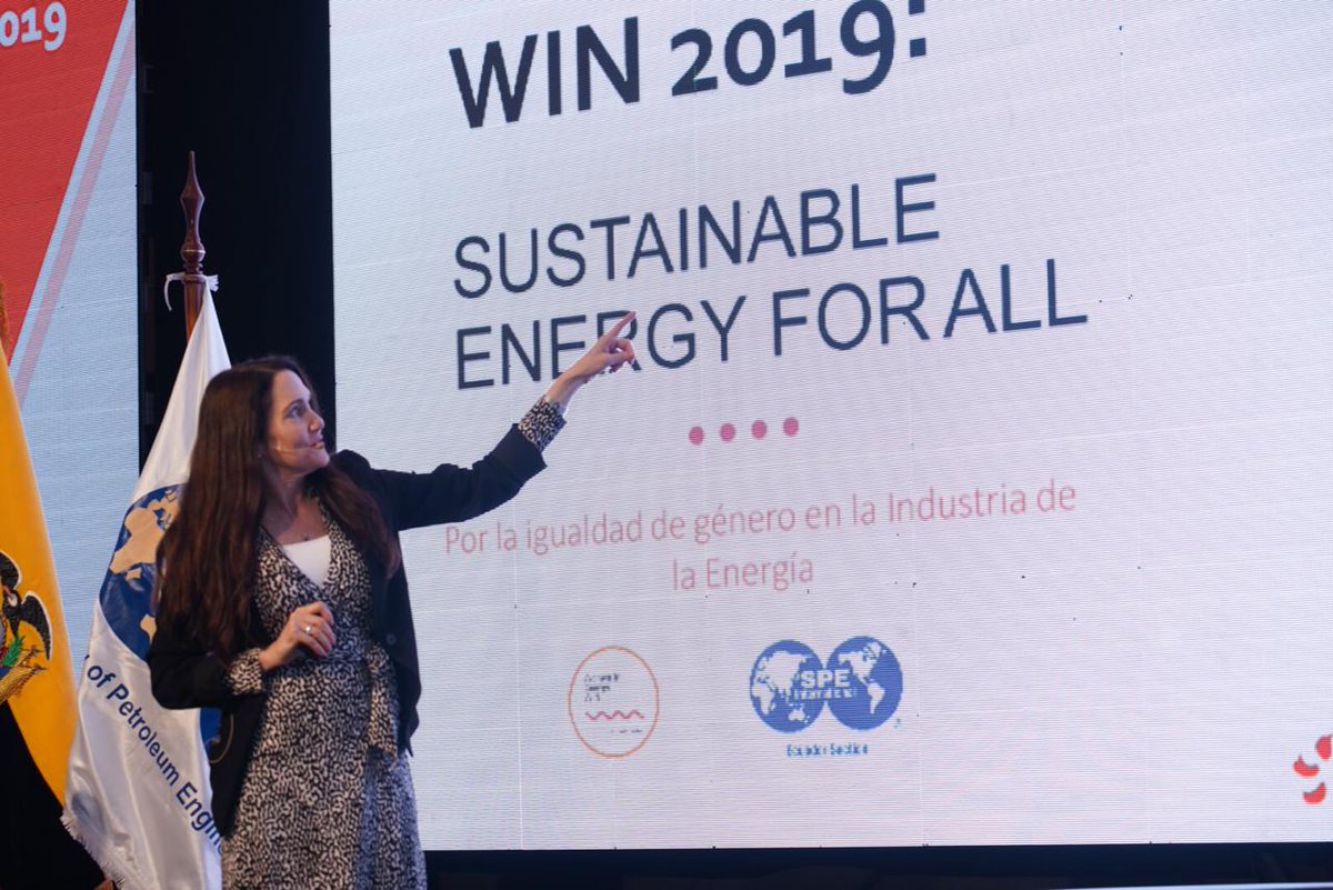 EcuadorSpe's tweet photo. Laurie Fitzmautice, Vice-president Business Development at EDF Renewables hablo sobre Energías Renovables y su papel dentro de las perspectivas de la Industria de la Energía.
#SPEcuadorSection #WeAreSPE #Igualdadegenero #WIN2019 https://t.co/5HYaz7PEwL