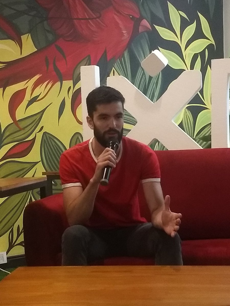 zitroux's tweet photo. Último evento de @ixdalaplata con el equipo completo de @disenoydiaspora @Salgado @papadehelena @AndyFechi
Podcast en vivo! Entrevista en directo a @lucrefeller @agaribaldi y @LeperaMartin https://t.co/3VUlJ0VjUf