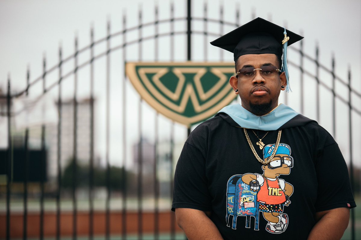 Mwalimu__'s tweet image. Just wanted to come back and let y’all know I did what I had to do and got that masters