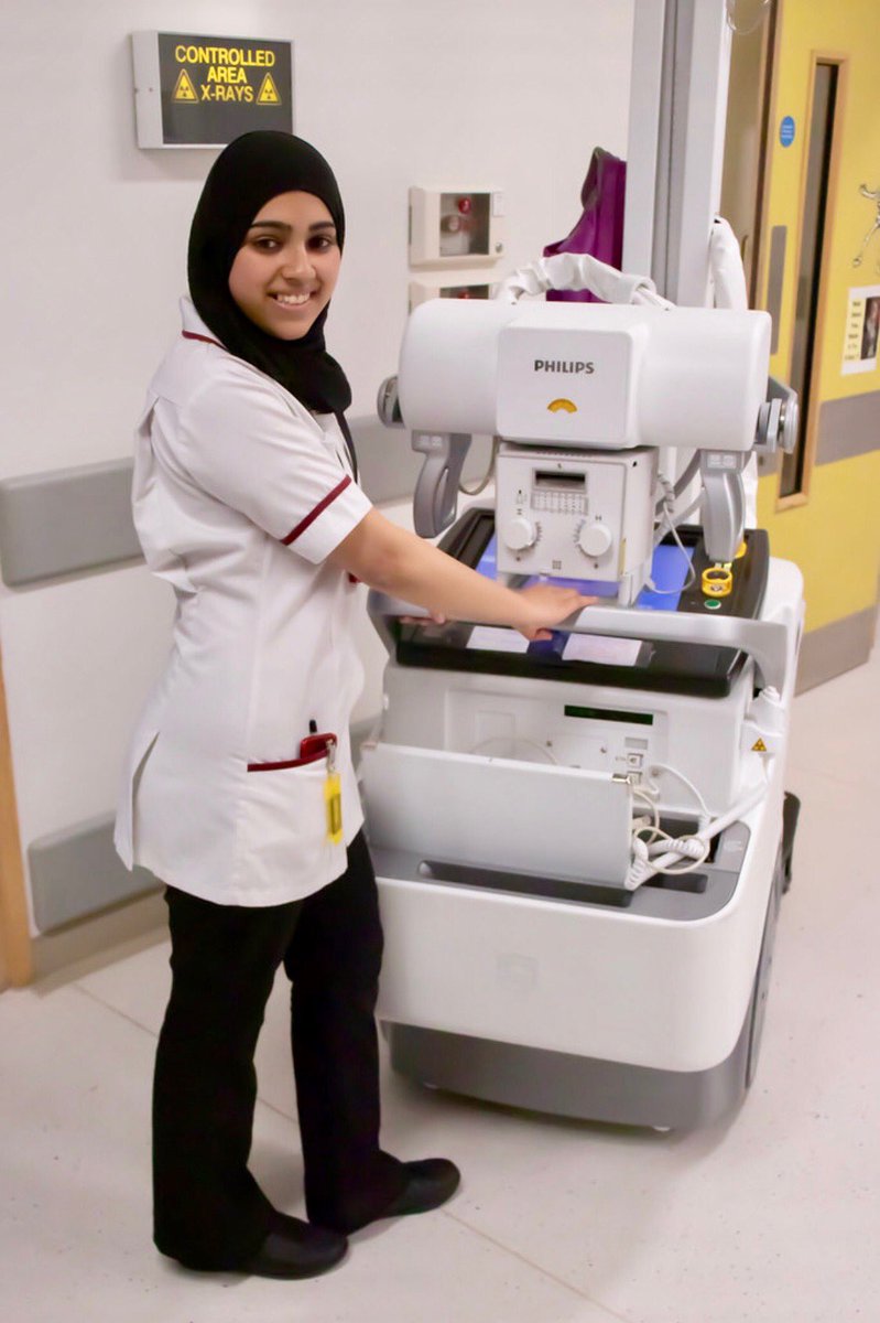RadiographyGHT's tweet photo. Come and work with us @gloshospitals. We currently have Band 5 Radiographer vacancies. We welcome applications from students qualifying in 2020! https://t.co/8lwDDJeTMJ https://t.co/0PHpQzUq3J