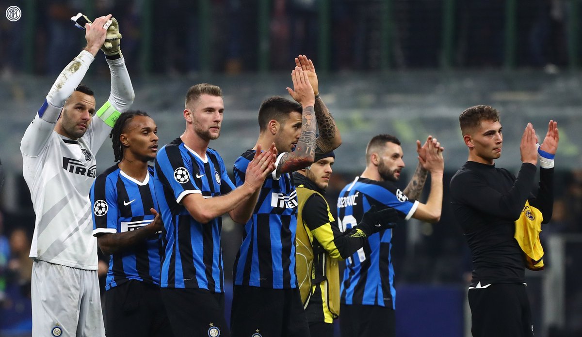 Inter's tweet photo. 💪 | BUONANOTTE

A testa alta... perchè il nostro cammino prosegue, tutti assieme.

#InterFans, ora e sempre #FORZAINTER! ⚫️🔵⚫️🔵 https://t.co/dQEJ86oJlK