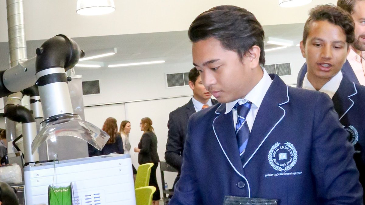 ptechaustralia's tweet photo. Over 50 major employers across Australia are involved in local P-TECH Australia partnerships, providing exposure &amp; #opportunity for students to understand the #skills needed to succeed in the jobs of the future
#ptechaustralia #STEM #success #education #jobsofthefuture #learning https://t.co/0QddDQaVIY
