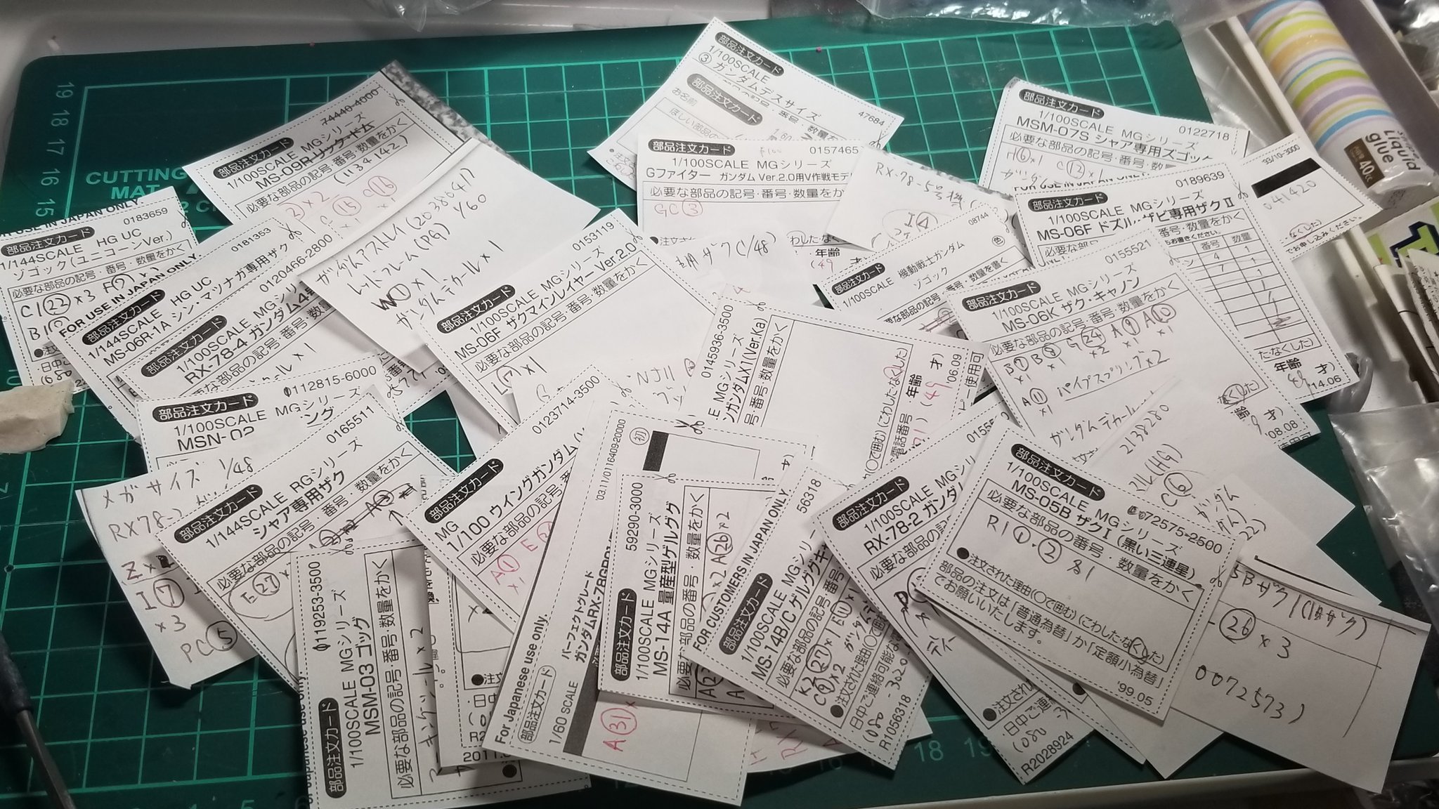 吉野正裕 Masahiro Yoshino ガンプラの部品注文ってよく分からなかったんだけどお客様センターに電話してようやくハッキリした ホームページで在庫チェック可能とは 練習用等に買ったジャンクが捨てられなくて 100個以上のパーツピックアップしたので購入 吉野正裕 Masahiro Yoshino ガンプラの部品注文ってよく分からなかったんだけどお客様センターに電話してようやくハッキリした ホームページで在庫チェック可能とは 練習用等に買ったジャンクが捨てられなくて 100個以上のパーツピックアップしたので購入