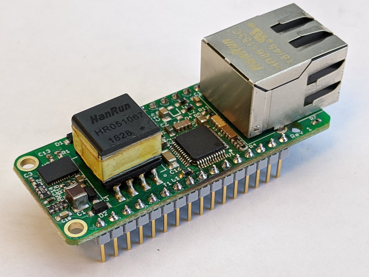 xorbit1's tweet image. This is how it looks finished! #PoE #FeatherWing #FeatherContest #IoT