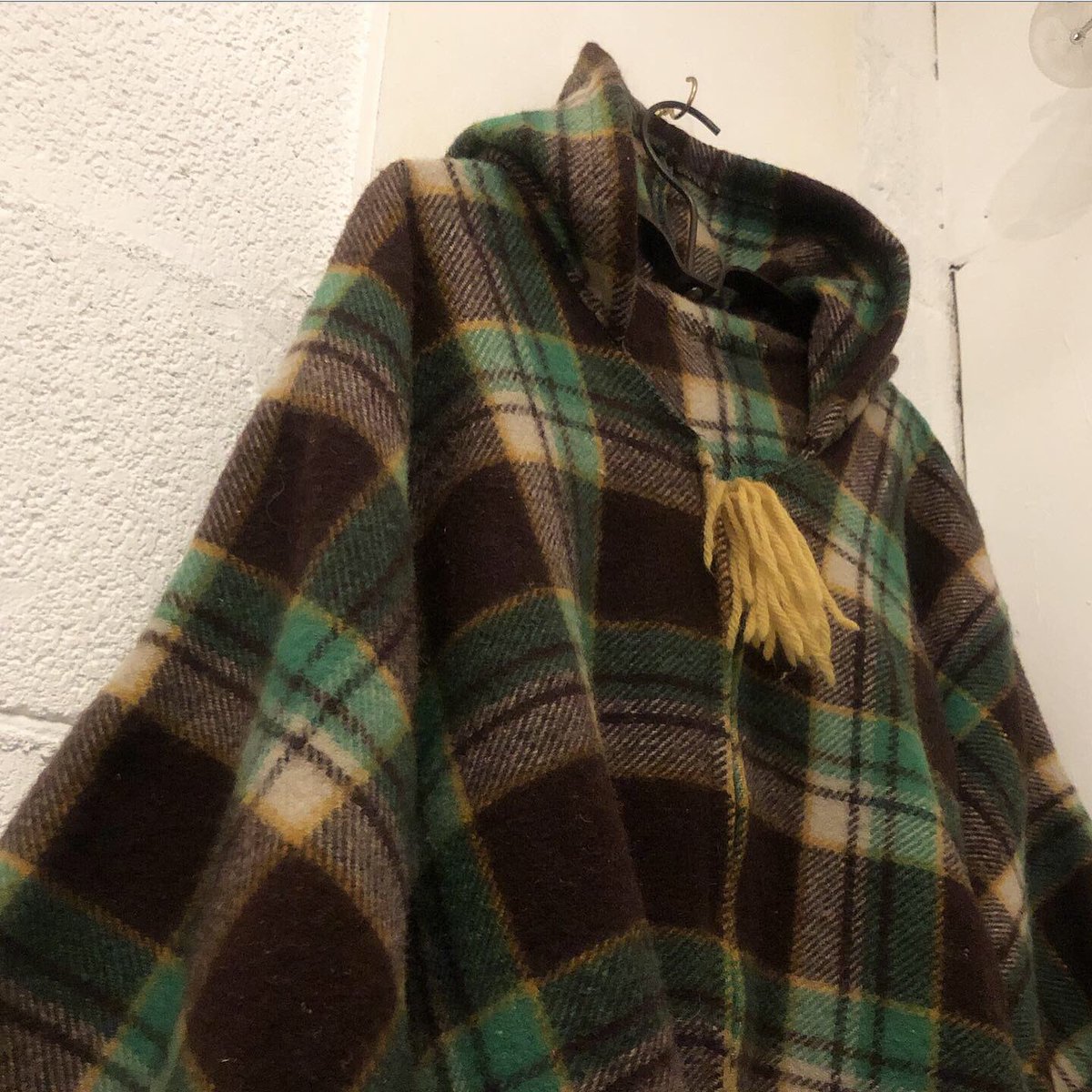 吉祥寺古着屋ガーニッシュ Twitterren 30 S U S A 織りブランケットポンチョ あー可愛い Vintage Antique Vintagefashion 古着屋 レディース古着 東京古着屋 吉祥寺 吉祥寺古着屋 ヴィンテージ ヴィンテージコート ヴィンテージポンチョ ポンチョ