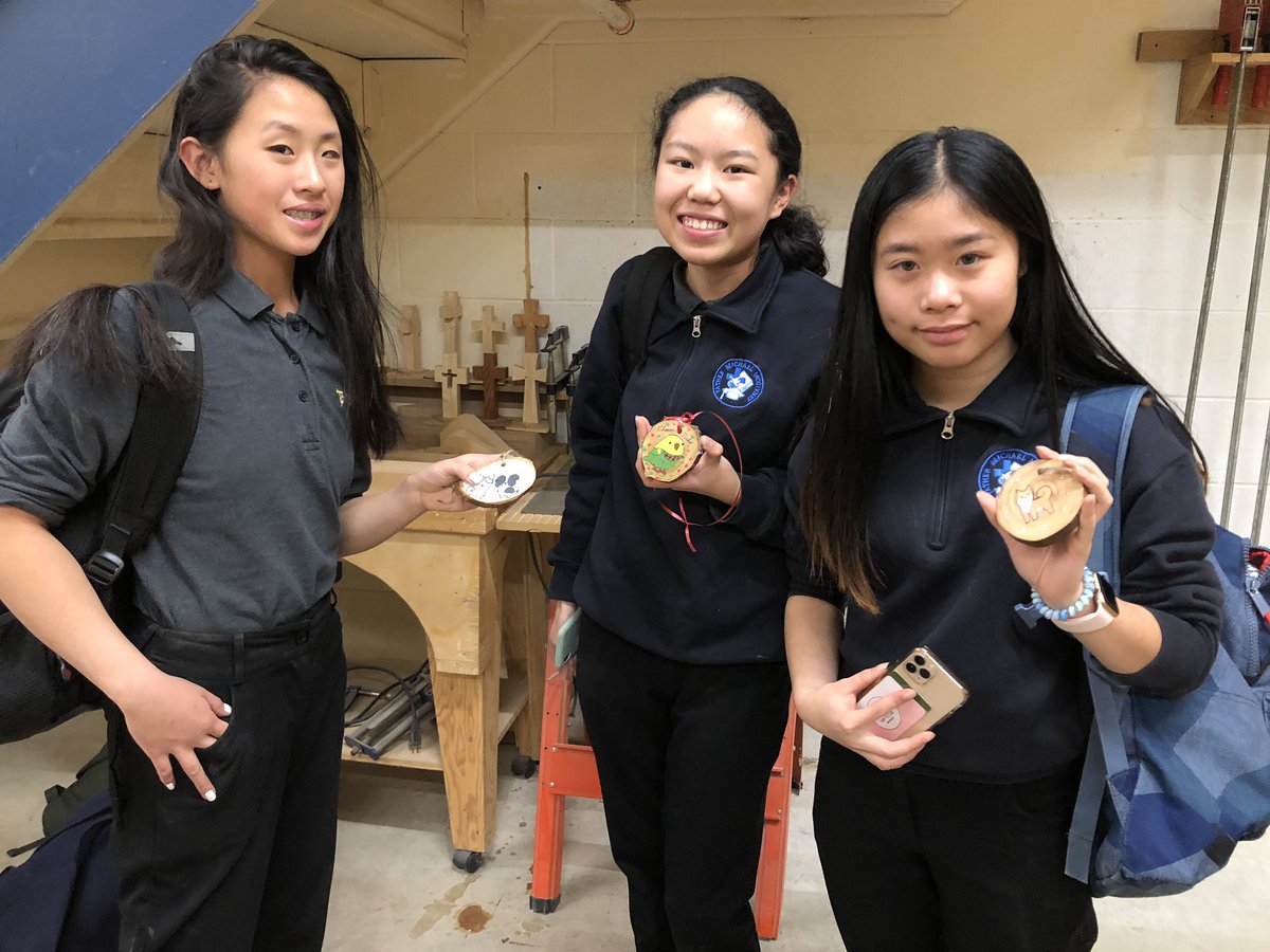 TechFmm's tweet image. The female students at FMM finished their hand crafted wood ornament today. @FMMtweets @fmmrobotics2019 @TechFmm #womeninconstruction #womenintech #womenintrades