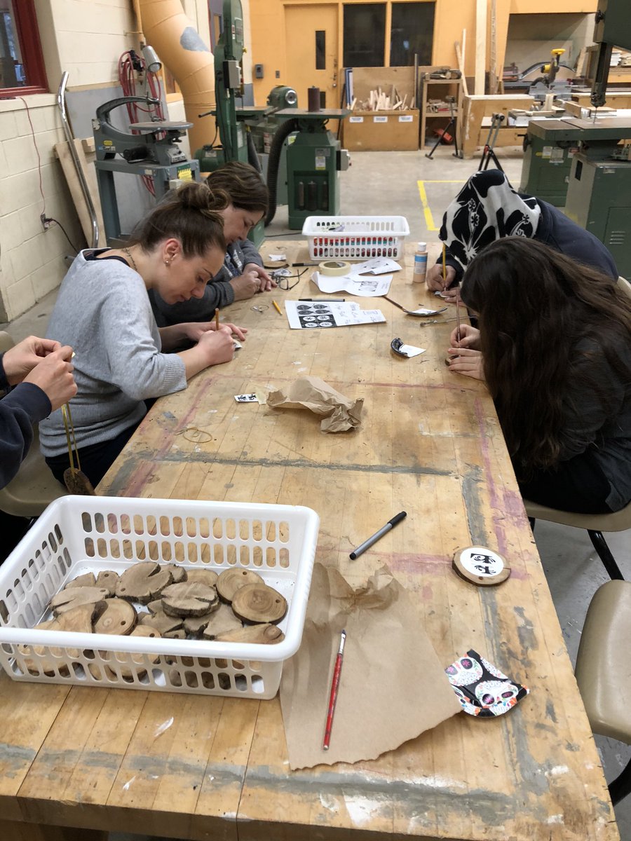 TechFmm's tweet image. The female students at FMM finished their hand crafted wood ornament today. @FMMtweets @fmmrobotics2019 @TechFmm #womeninconstruction #womenintech #womenintrades