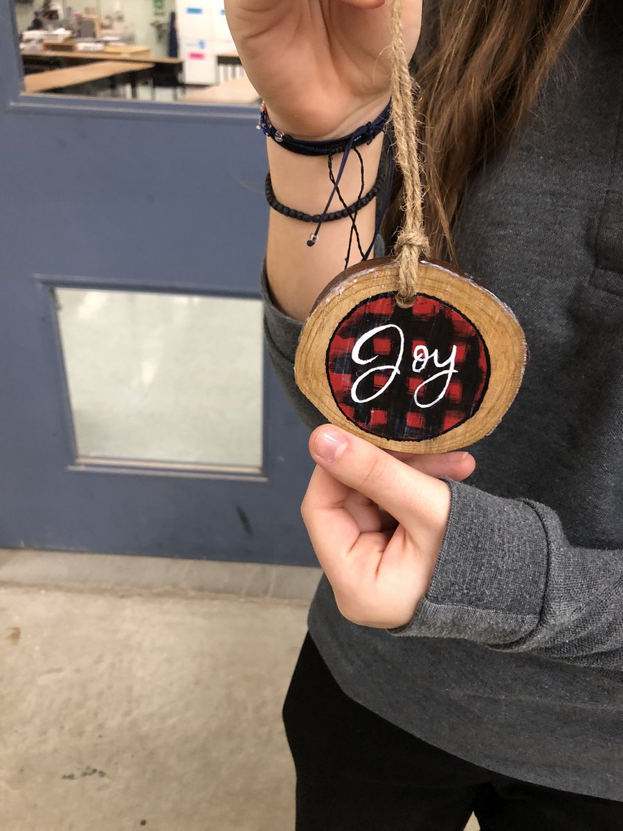 TechFmm's tweet image. The female students at FMM finished their hand crafted wood ornament today. Here is a sample of some of their creative ornaments. @FMMtweets @fmmrobotics2019 @TechFmm #womeninconstruction #womenintech #womenintrades