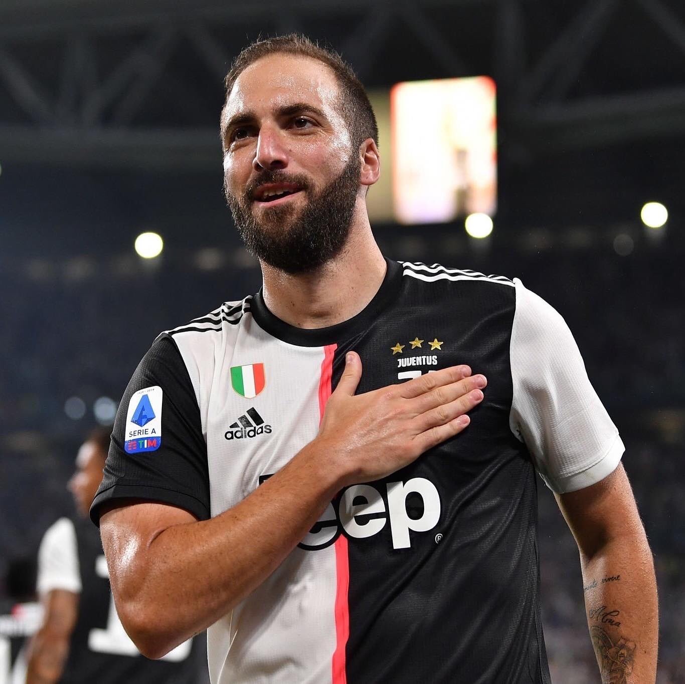 Happy birthday to Gonzalo Higuain, who turns 32 today.   