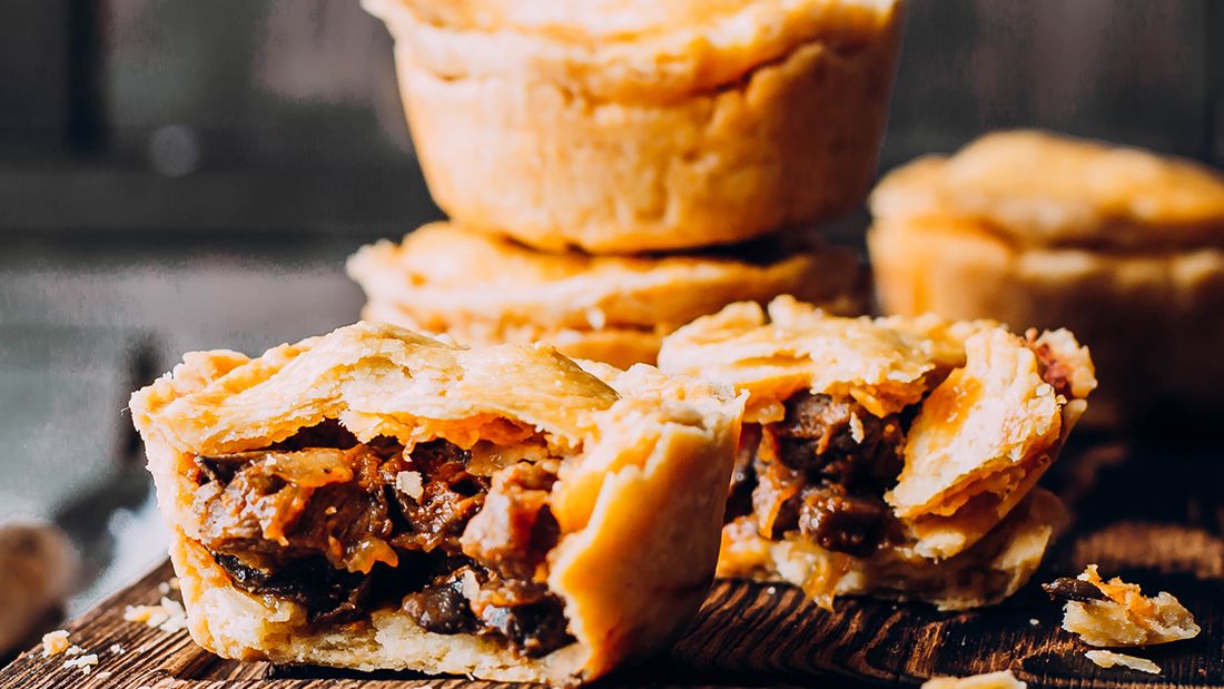 44th Street Entrées tweet media