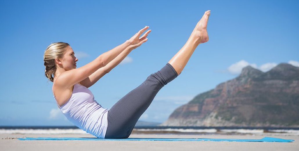 Don't underestimate the importance of a strong core. Click the link for some effective core strengthening exercises. ow.ly/hawB30nTZnA Add them to your training program and let us know what you think. 🏋️ #fitness