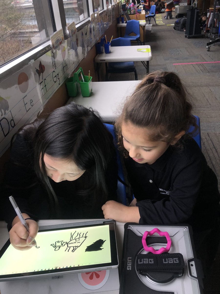 4thRPCS's tweet photo. #DesignThinking with the “3 Billy Goats Gruff” continues! S’s design a solution in @PlayCraftLearn to help the troll. If you happen to be at @fetc - join S’s, @mrsmdchang and I to learn more about how #elementary S’s use this process! #MIEExpert #MicrosoftEdu  @rentonprep https://t.co/p4TuOtpMOL