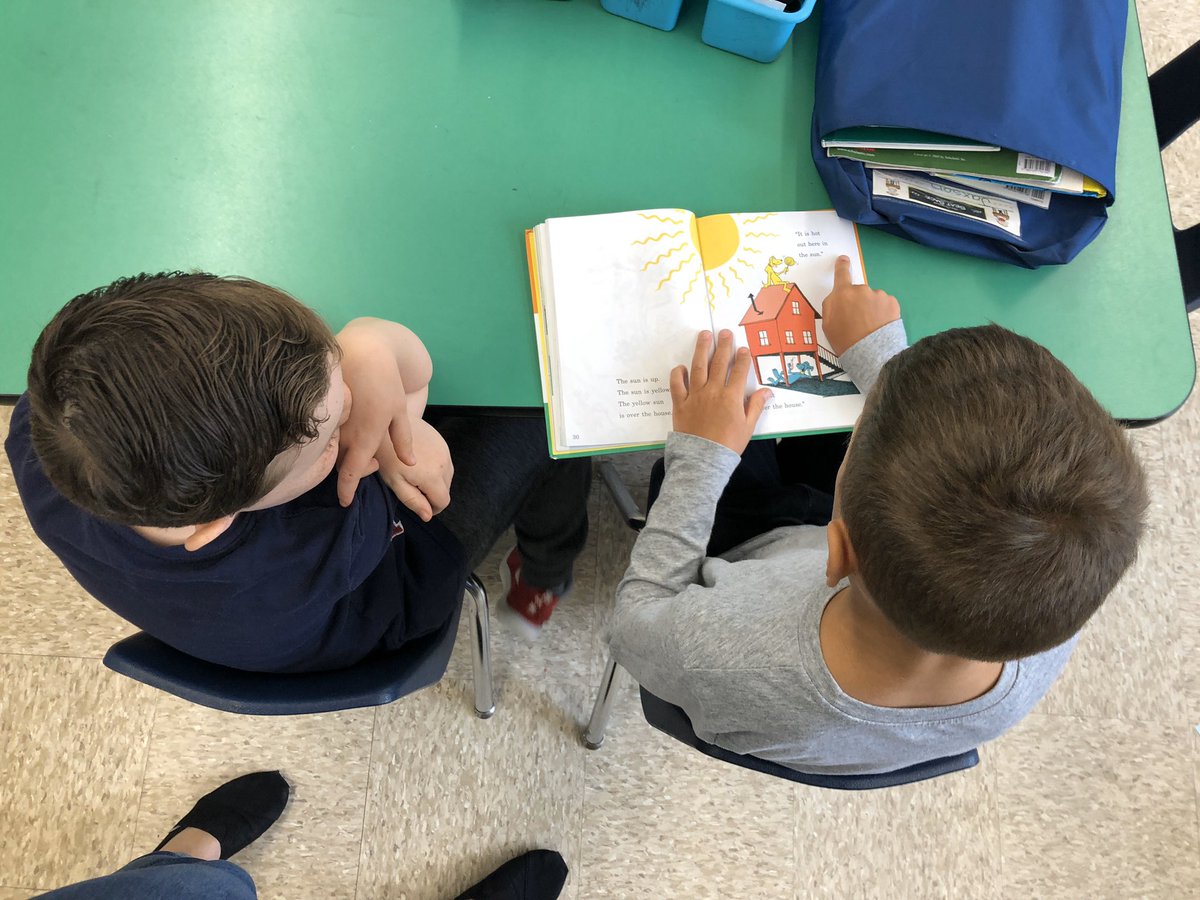 ms_pabst's tweet photo. Readers Workshop Celebration! Woooo!! Thank you kinder for letting us share our joy and strategies for being the best reading detective with you! #MTSpride #mtps https://t.co/KhFz7iJe7R