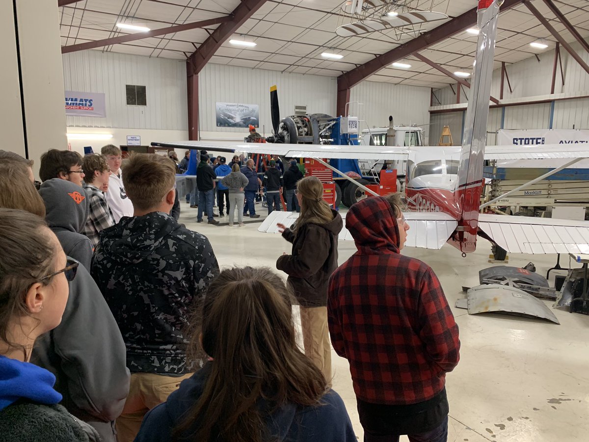 JR7Supt's tweet photo. Thank you Linn State Technical College for hosting 15 JHS students today. Great experience and great hosts. @jhscounselorr7 @R7Activities @R7Bluejays @R7_Shop https://t.co/Koed5IVSbk