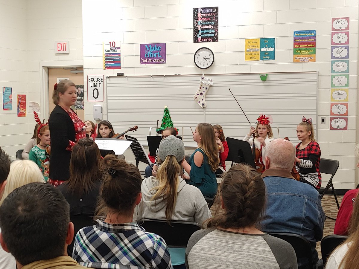OCESMUSIC's tweet photo. These guys sound so awesome! #comalfinearts @schumanncarla1 @Supt_comalisd @theressa_engel @OCES_Ocelots @WilkieStacy https://t.co/LZlCkxMeBw